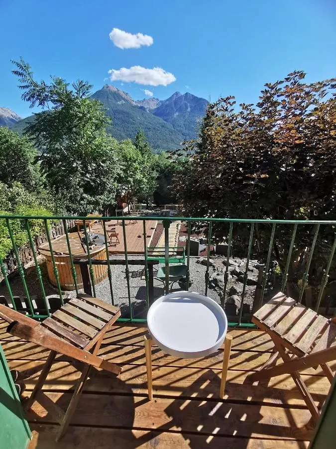 Bed and Breakfast Chez Bear à Briançon 0*,